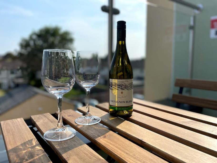 Modern 2-Bed Apartment With Balcony, Close To Oxford City Centre With Free Parking Luaran gambar