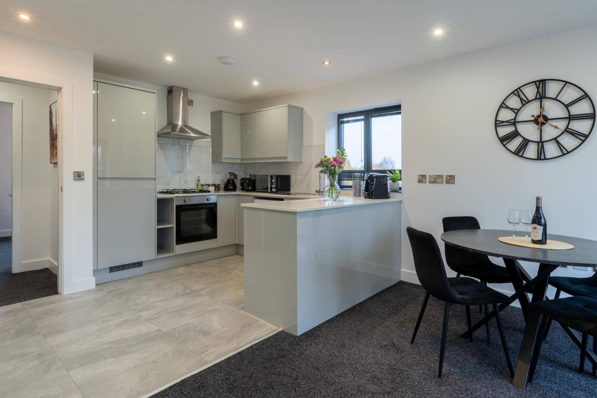 Modern 2-Bed Apartment With Balcony, Close To Oxford City Centre With Free Parking Luaran gambar