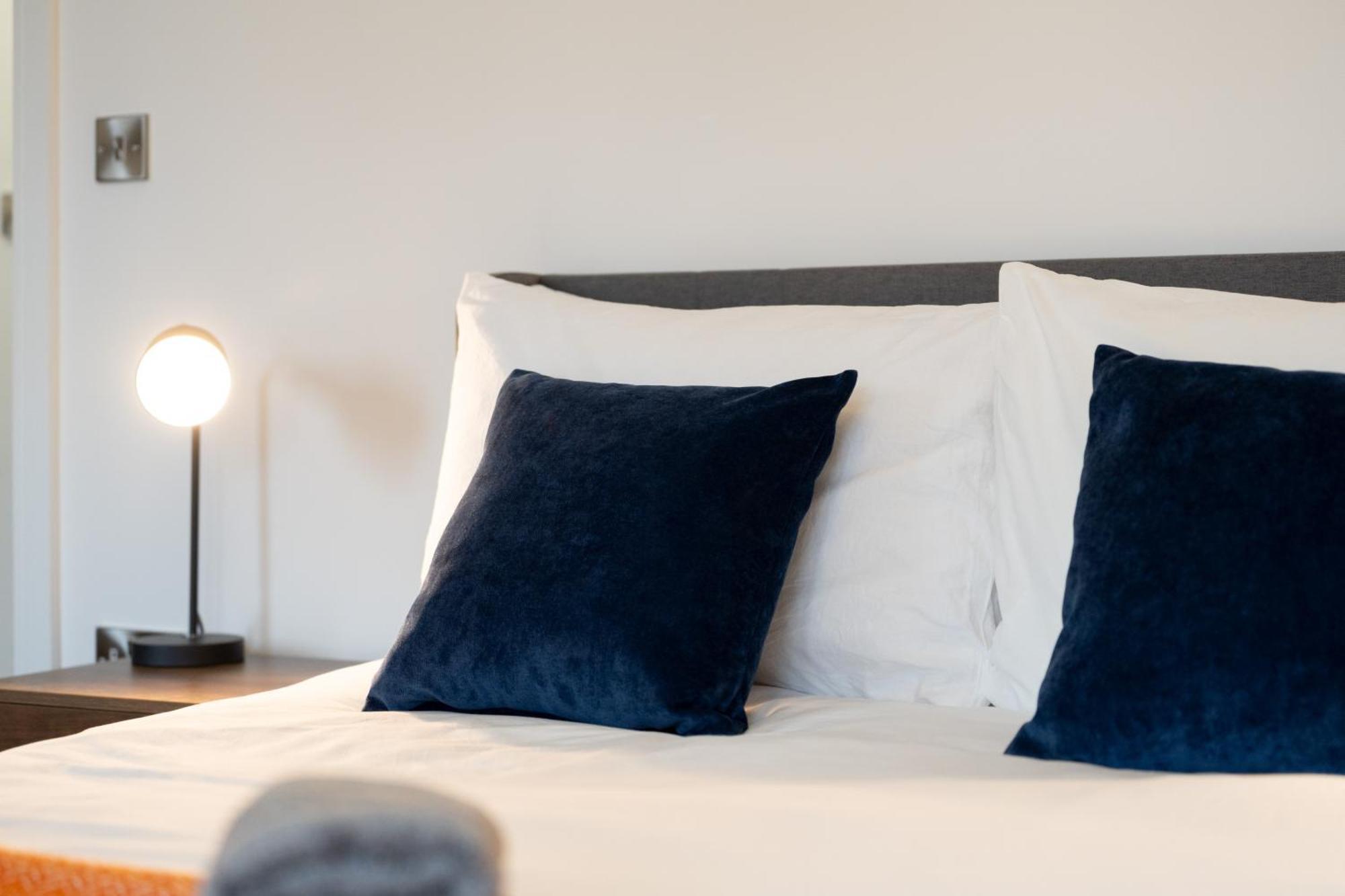 Modern 2-Bed Apartment With Balcony, Close To Oxford City Centre With Free Parking Luaran gambar